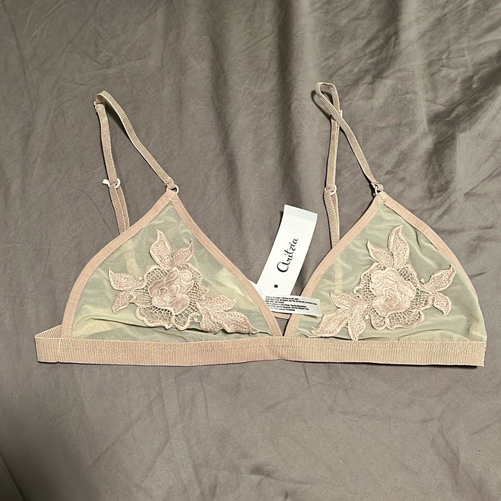 NWT - Aritzia Monroe Bralette